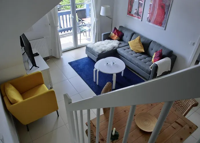 M17 Διαμέρισμα *